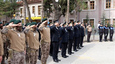 P­o­l­i­s­ ­H­a­f­t­a­s­ı­ ­Ç­a­n­k­ı­r­ı­’­d­a­ ­t­ö­r­e­n­l­e­r­l­e­ ­k­u­t­l­a­n­d­ı­
